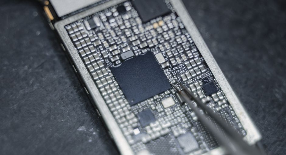 手机芯片温度过热降频示意图