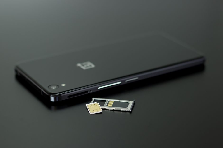 美国廉价预付费 SIM 卡实体图