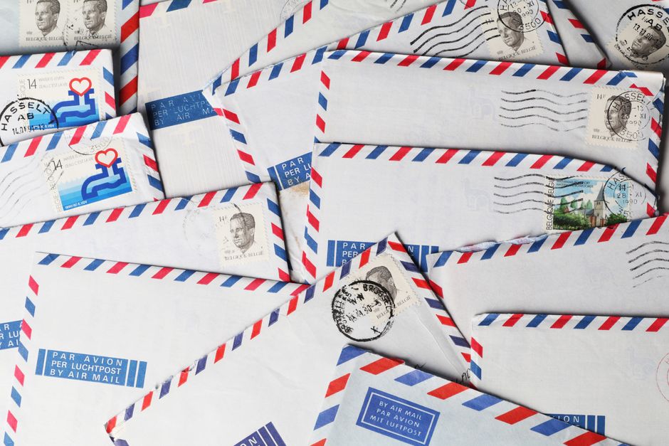 Zoho Mail与腾讯企业邮对比图