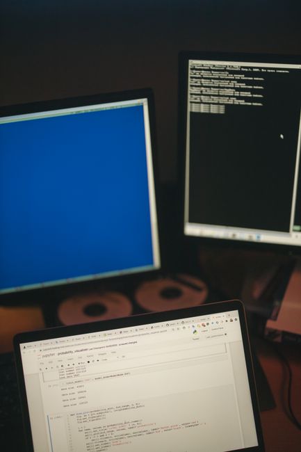 CLI 与 GUI 界面对比示意图