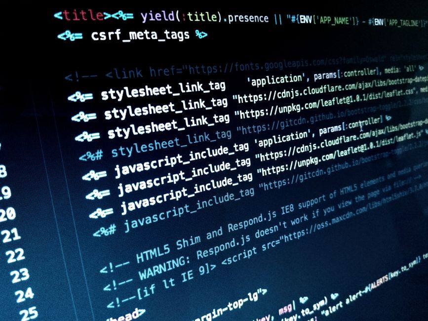 JavaScript 代码编辑器界面