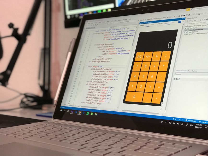 Visual Studio 2026 界面与 Copilot 标识