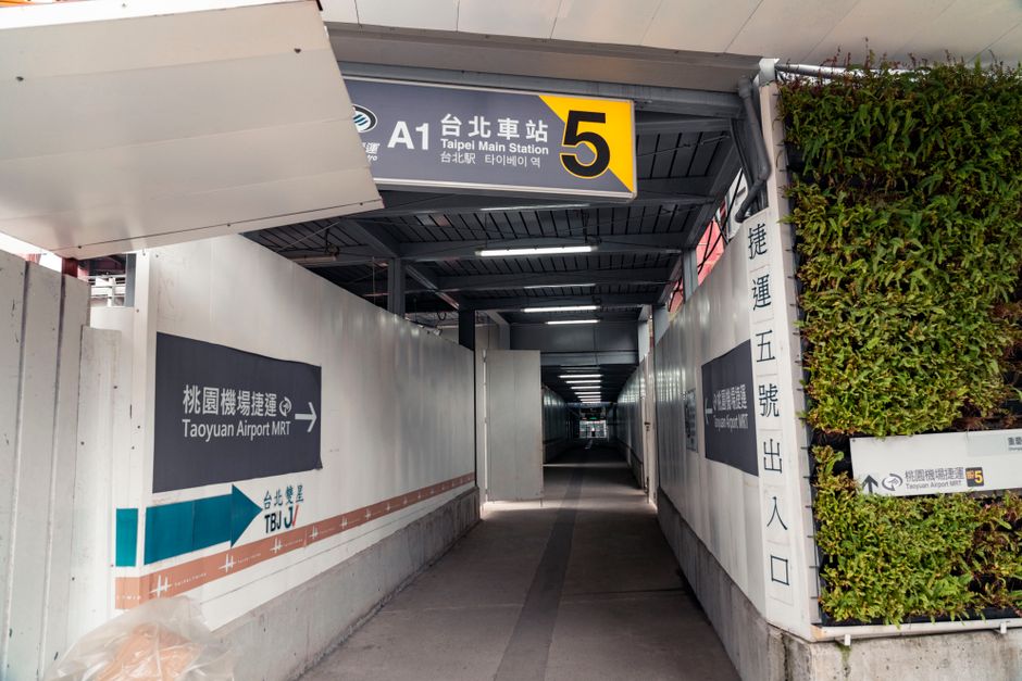 火山引擎控制台创建用户页面示意图