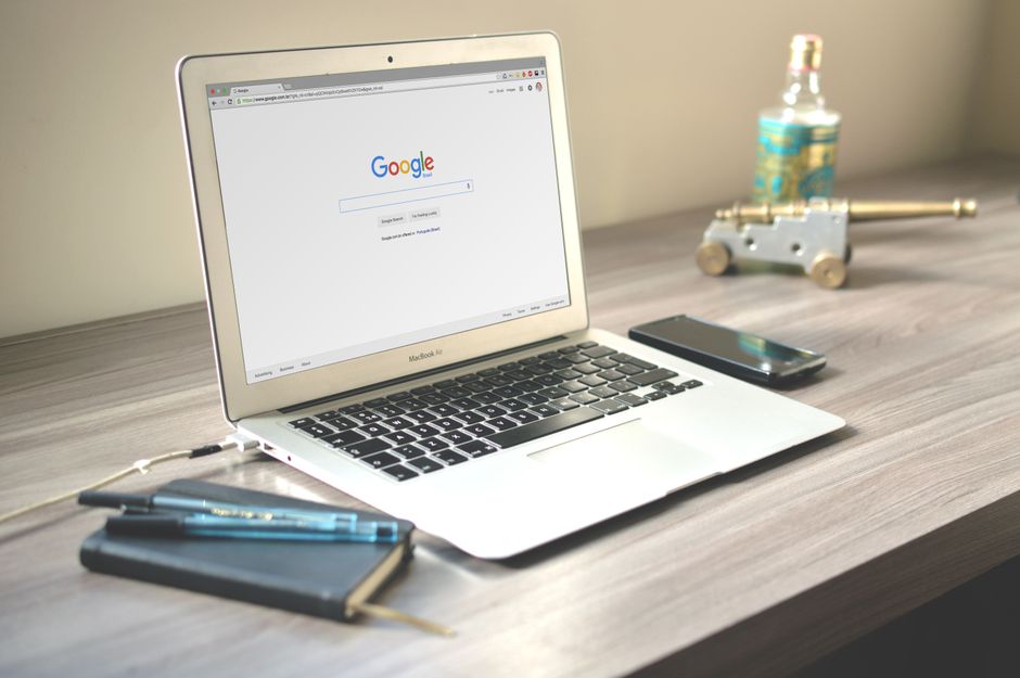 使用远程桌面在云服务器上登录Google账号的示意图